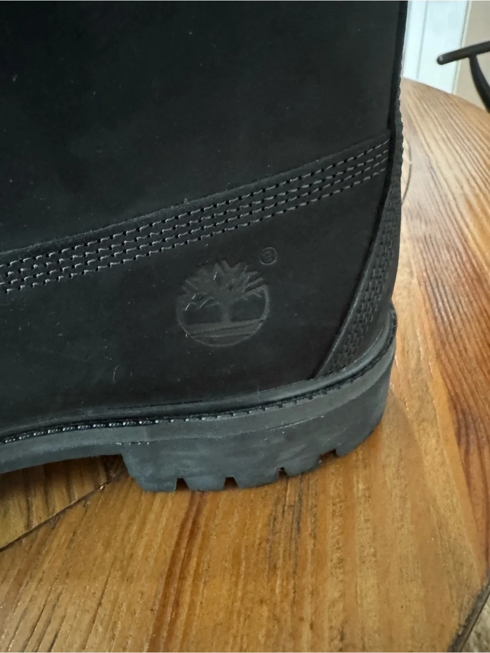 Timberland 6-Inch Premium Waterproof Boots Men’s 12 Black – NEW